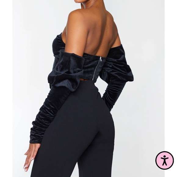 Pretty Little Thing Velvet Bandeau Ruched Top - Picture 4 of 13